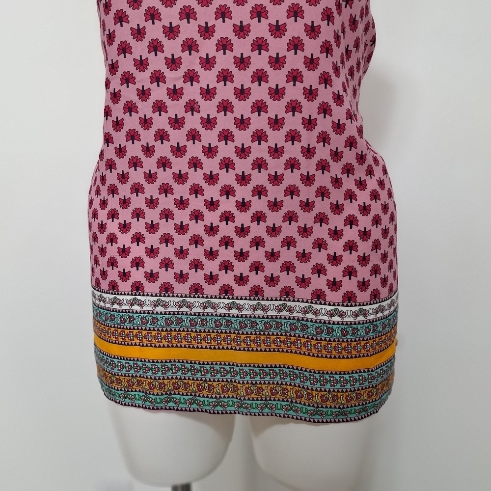 Violet Claire Sleeveless Cottagecore Pink Floral V-Neck Tunic Blouse Size 1X - Picture 3 of 9